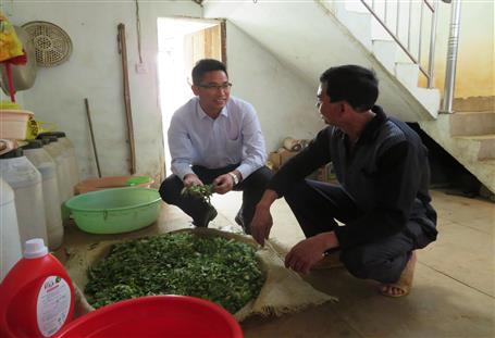 打贏脫貧攻堅(jiān)戰(zhàn)——冶建公司吹響嘹亮沖鋒號(hào)！