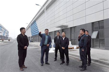 覃振華到江蘇、安徽兩地調(diào)研市場(chǎng)經(jīng)營(yíng)